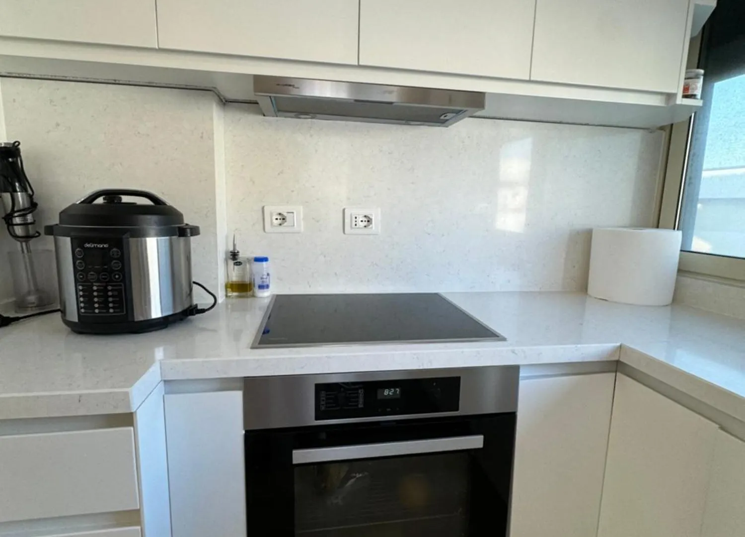 Sea View Deluxe Apartments Qerret Golem