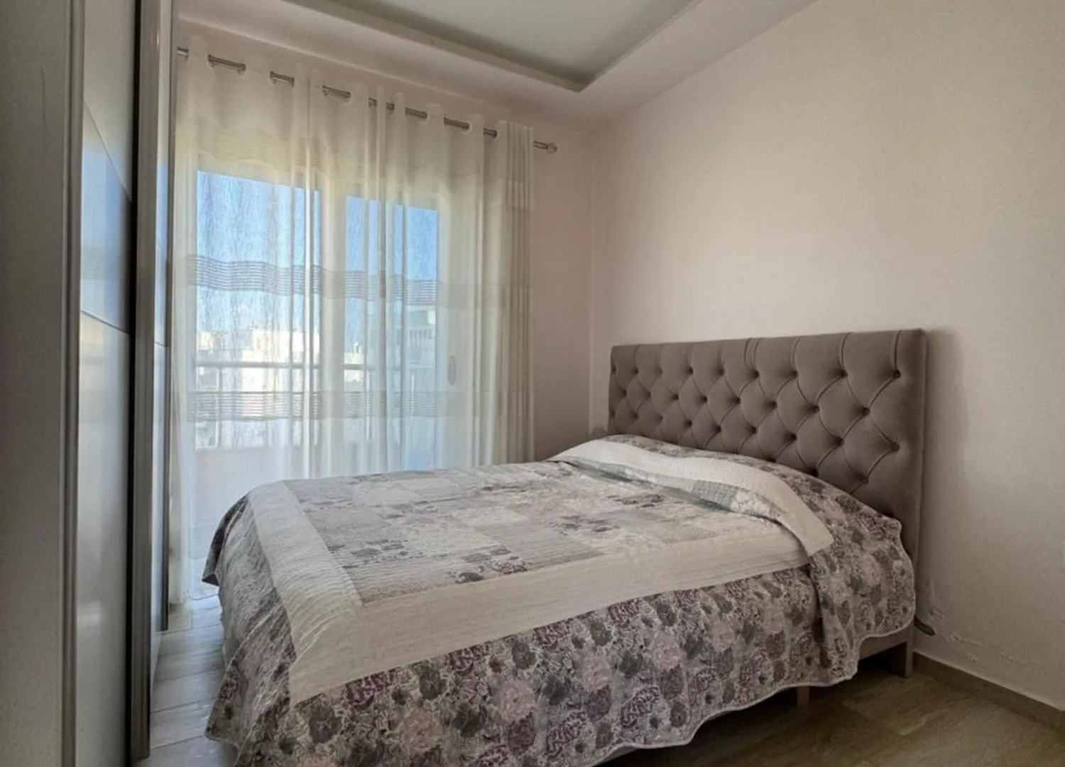 Sea View Deluxe Apartments Qerret Golem  גולם