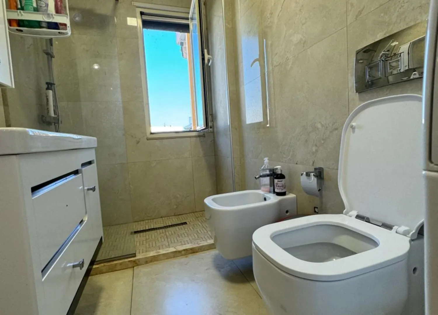 Sea View Deluxe Apartments Qerret Golem 0*, גולם